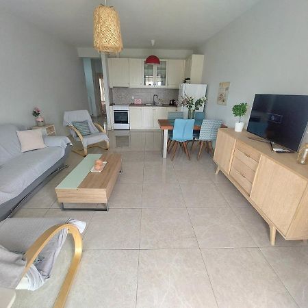 Myrsini'S Sea View Apartment Nea Peramos  Ngoại thất bức ảnh