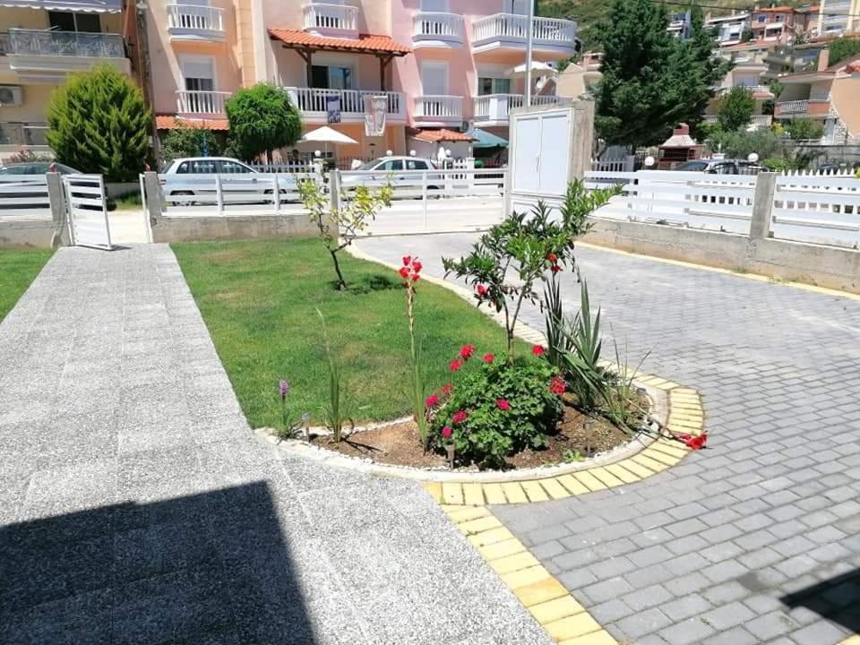 Myrsini'S Sea View Apartment Nea Peramos  Ngoại thất bức ảnh