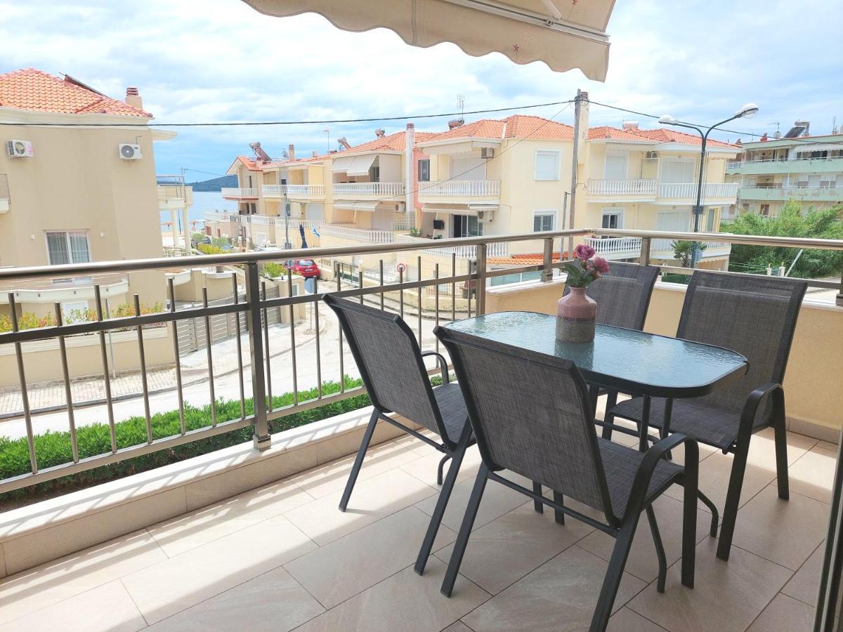 Myrsini'S Sea View Apartment Nea Peramos  Ngoại thất bức ảnh